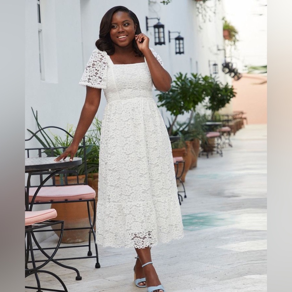 Draper James - Short Sleeve Carrie Midi Dress in White Lace - 3X